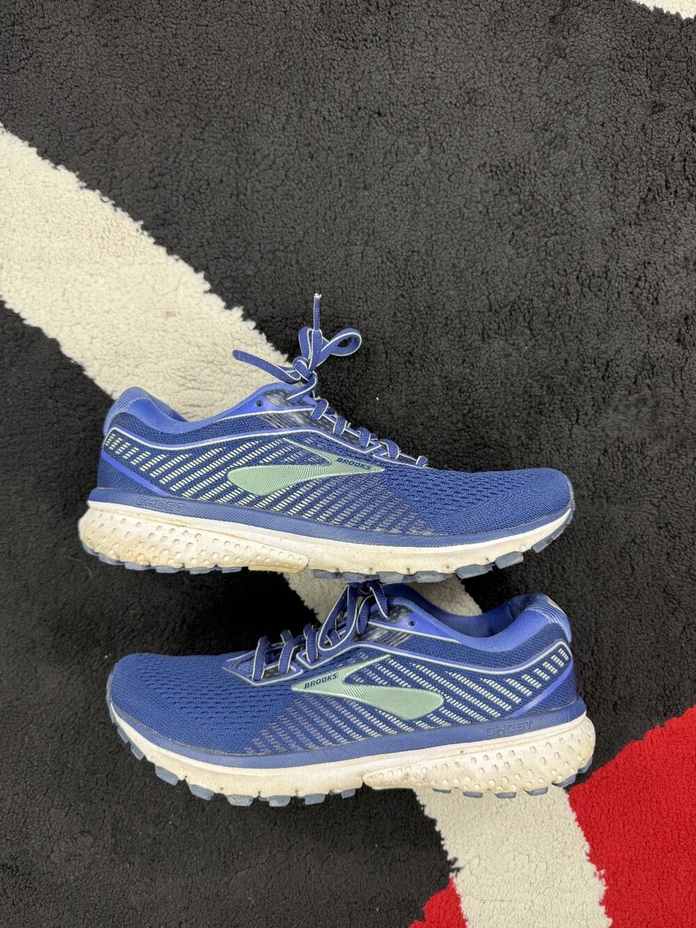 Brooks Ghost 12 Womens 8.5B Running Shoes Blue Athletic Sneakers